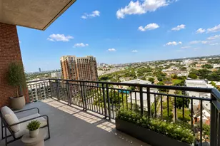 4899 Montrose Blvd, Houston, TX 77006 - Photo 11