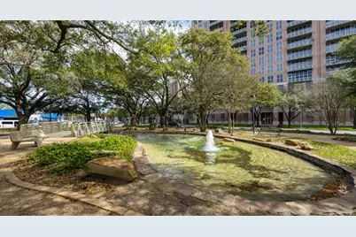 4899 Montrose Boulevard #1806, Houston, TX 77006 - Photo 25