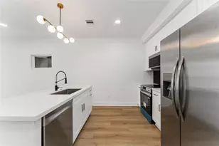 3520 Castor St, Houston, TX 77022 - Photo 11