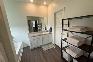 8019 Barret Travis Ct, Beasley, TX 77417 - Photo 11