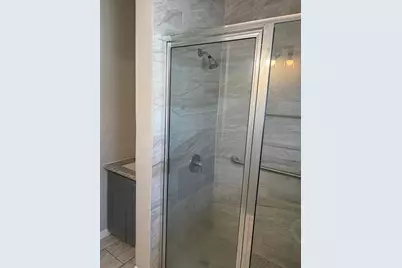 5962 Belarbor Street, Houston, TX 77033 - Photo 25