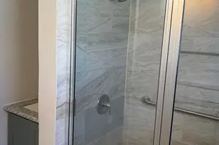 5962 Belarbor St, Houston, TX 77033 - Photo 25