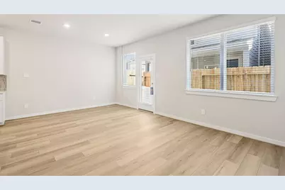 3225 Quiet Sunset Drive, Houston, TX 77080 - Photo 5