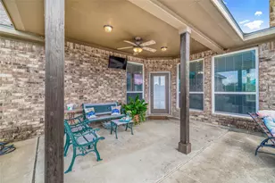 559 Co Rd 002, Hallettsville, TX 77964 - Photo 27