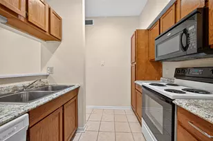 8055 Cambridge St, Houston, TX 77054 - Photo 13