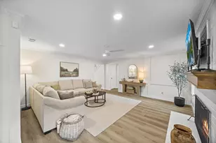 3007 Falling Brook Dr, Kingwood, TX 77345 - Photo 11