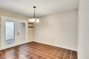 2362 College Green Dr, Houston, TX 77058 - Photo 15