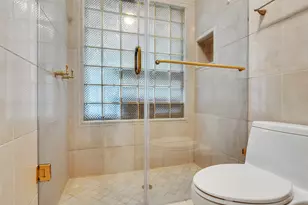 2362 College Green Dr, Houston, TX 77058 - Photo 21