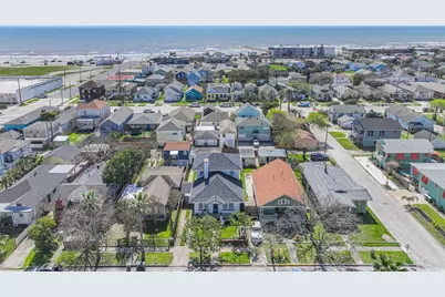 3519 Avenue R 1/2, Galveston, TX 77550 - Photo 41