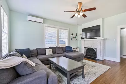 3519 Avenue R 1/2, Galveston, TX 77550 - Photo 9