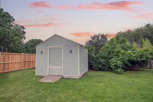 10 Wagon Ln Loop, Angleton, TX 77515 - Photo 23