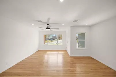 5022 Hazelton Street, Houston, TX 77035 - Photo 13