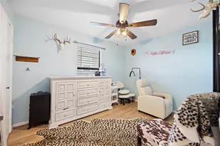 1114 Tiki Dr Dr, Tiki Island, TX 77554 - Photo 15