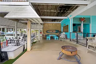 1114 Tiki Dr Dr, Tiki Island, TX 77554 - Photo 21