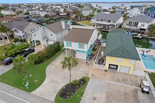 1114 Tiki Dr Dr, Tiki Island, TX 77554 - Photo 41