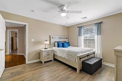 5631 Brookfield Drive, Houston, TX 77085 - Photo 29