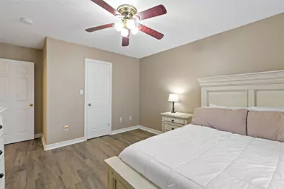 5631 Brookfield Drive, Houston, TX 77085 - Photo 27