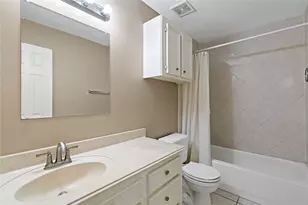 5631 Brookfield Dr, Houston, TX 77085 - Photo 31