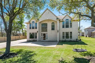 5631 Brookfield Dr, Houston, TX 77085 - Photo 3