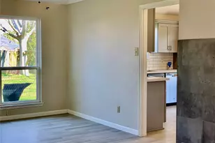 2903 Bentley Ct, Pearland, TX 77584 - Photo 9