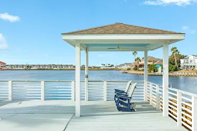 24 Quintana Drive, Galveston, TX 77554 - Photo 13