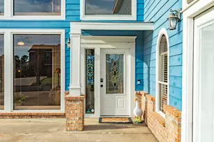 24 Quintana Dr, Galveston, TX 77554 - Photo 9