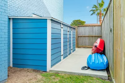 24 Quintana Drive, Galveston, TX 77554 - Photo 19