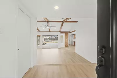 311 Mariachi Street, Crosby, TX 77532 - Photo 9