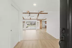 311 Mariachi St, Crosby, TX 77532 - Photo 9