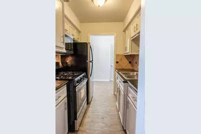 2801 Carrolton #1, Houston, TX 77023 - Photo 3