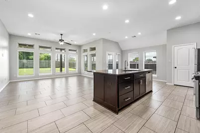 3318 Primrose Canyon Lane, Pearland, TX 77584 - Photo 9