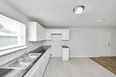 8116 Saint Louis Street, Houston, TX 77028 - Photo 29