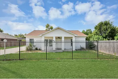 8116 Saint Louis Street, Houston, TX 77028 - Photo 1