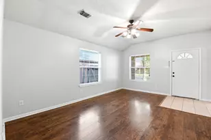 1707 Longview St, Conroe, TX 77301 - Photo 9