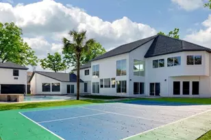 12564 Memorial Dr, Houston, TX 77024 - Photo 5