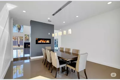 12564 Memorial Drive, Houston, TX 77024 - Photo 17