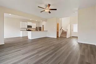 25522 Blooming Hazel Dr, Cleveland, TX 77328 - Photo 5