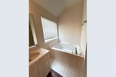 442 Pinewood Ridge Drive, Spring, TX 77386 - Photo 17