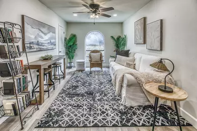 1807 Lakeview Drive, Brenham, TX 77833 - Photo 3