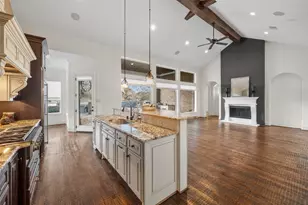 1002 Highclere Holly Ct, Conroe, TX 77384 - Photo 13