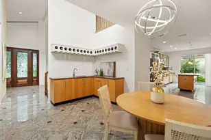 12039 E Circle Dr, Houston, TX 77071 - Photo 13