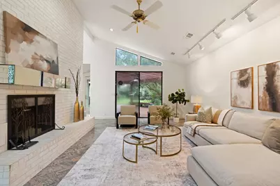 12039 E Circle Drive, Houston, TX 77071 - Photo 5