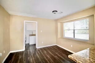 4701 Spring Ln, Baytown, TX 77521 - Photo 7