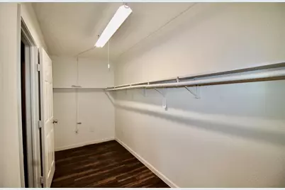 4701 Spring Lane, Baytown, TX 77521 - Photo 11