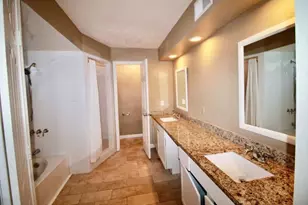 4701 Spring Ln, Baytown, TX 77521 - Photo 9