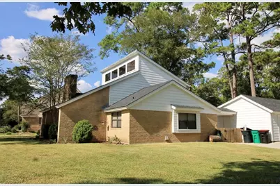 4701 Spring Lane, Baytown, TX 77521 - Photo 1