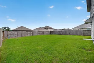 8623 River Crest Dr, Baytown, TX 77521 - Photo 29