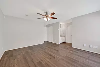 12034 Hedgegate Drive, Houston, TX 77065 - Photo 23