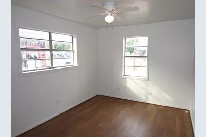 3810 Cochran Street, Houston, TX 77009 - Photo 11