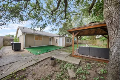 15738 Tammany Lane, Houston, TX 77082 - Photo 11